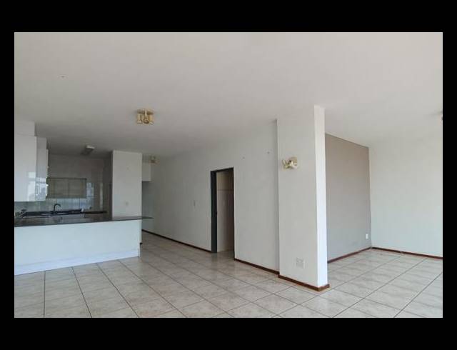 2 BEDROOM TOWNHOUSE FOR SALE IN NORTHCLIFF